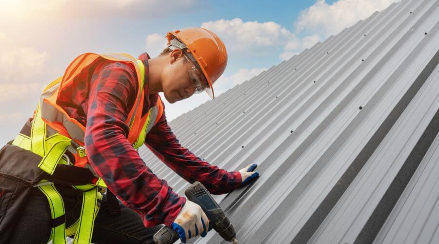 Professional Emergency Roof Repairs services in Zenda, WI
