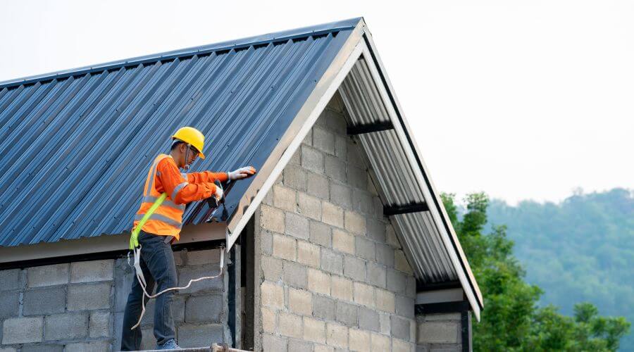 Expert Emergency Roof Repairs services in Zenda, WI